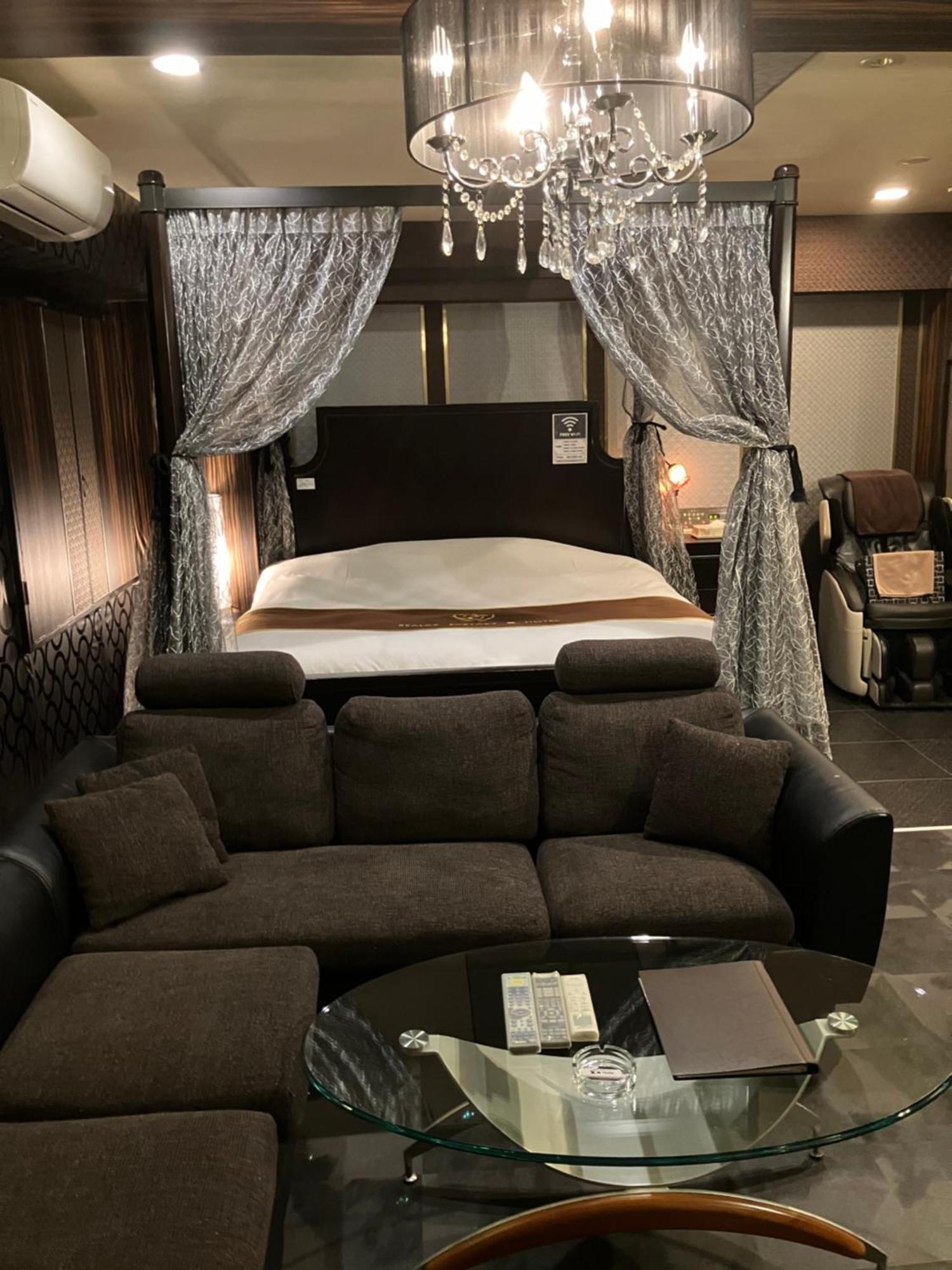 X Hotel - Adult Only- Sayama Bagian luar foto