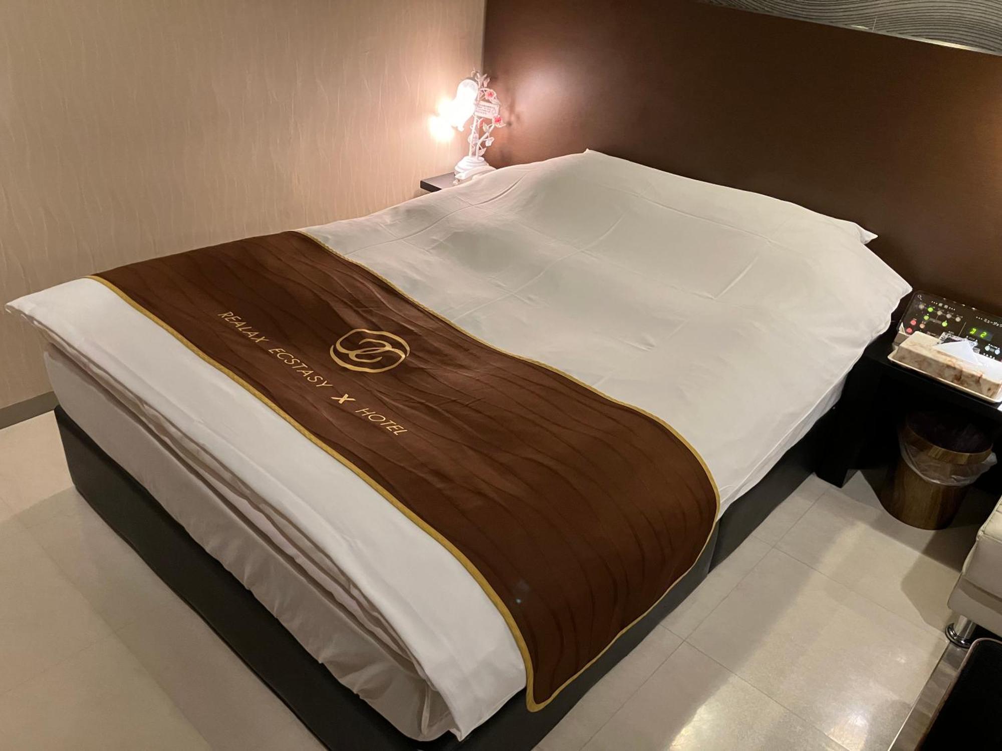 X Hotel - Adult Only- Sayama Bagian luar foto