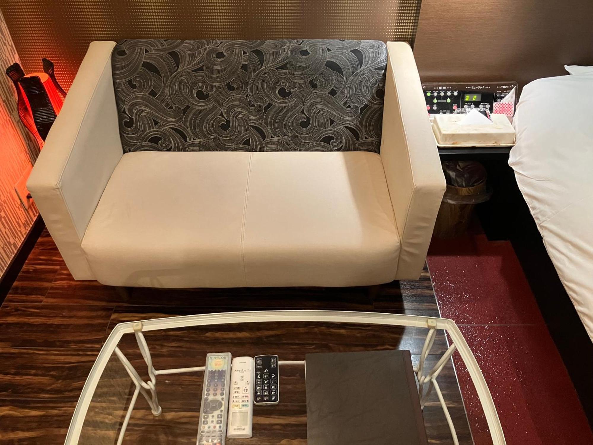 X Hotel - Adult Only- Sayama Bagian luar foto